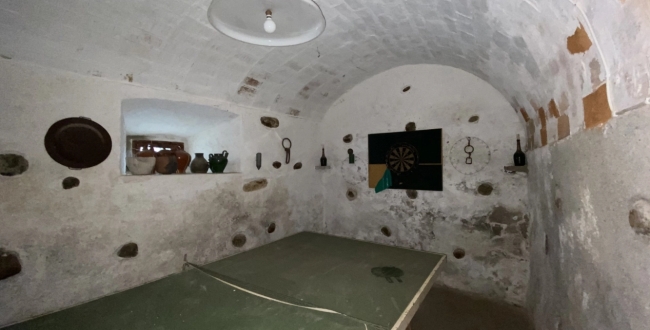 CASA AMB ENCANT PER REHABILITAR A PONTÓS.