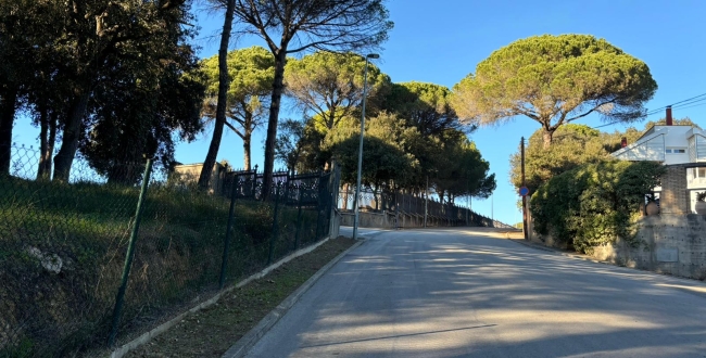 EXCEPCIONAL PARCEL·LA A PALAU, GIRONA. 